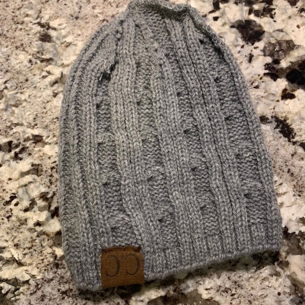 CC Beanie - Picture 5 of 9